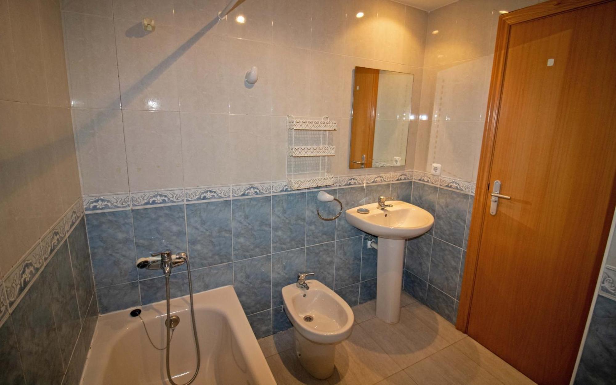 Bajo con terraza, parking y piscina en el centro PORTA MEDITERRANEA ALBERT VILLAS Alcossebre Exterior foto